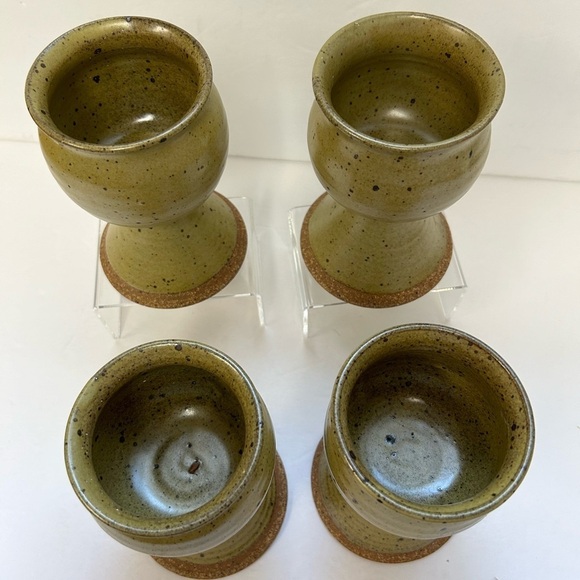 Studio Pottery Set Four (4) Speckle Stoneware Chalice Goblets - Picture 3 of 6